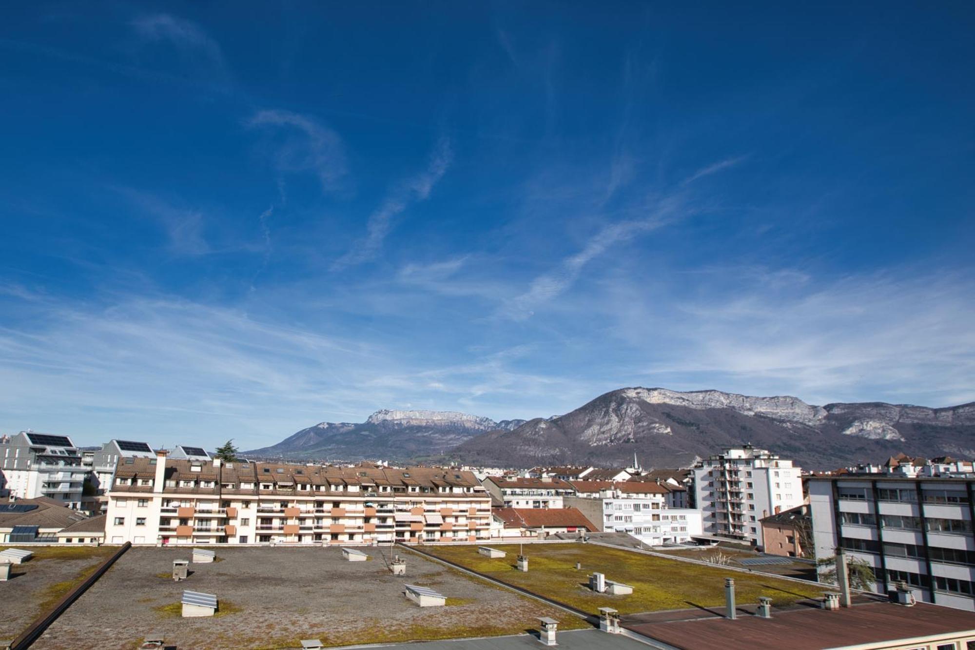 Le Sommet Citadin Avec Vue Apartamento Annecy Exterior foto